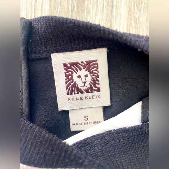 Anne Klein Blouse - Picture 9 of 9